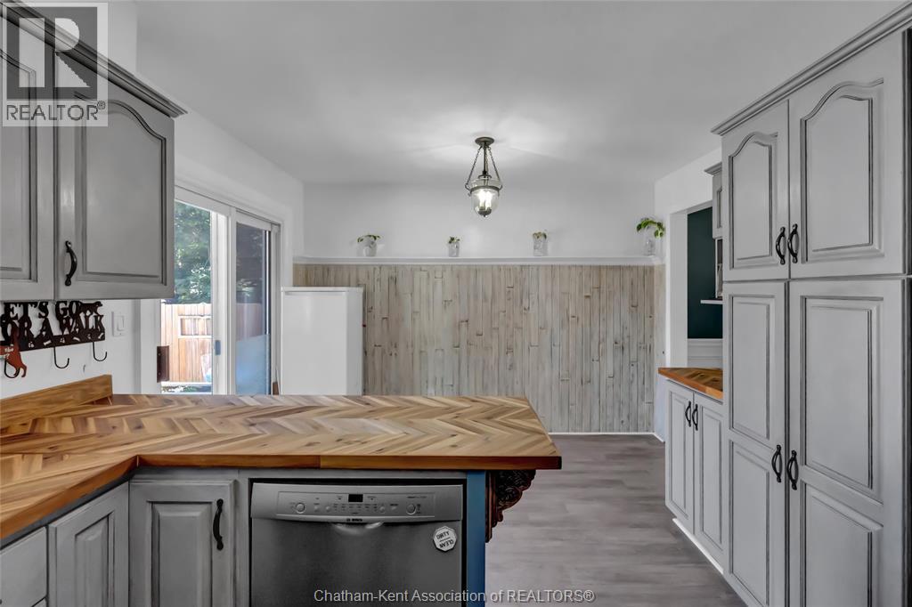 138 Vanier DRIVE - 12