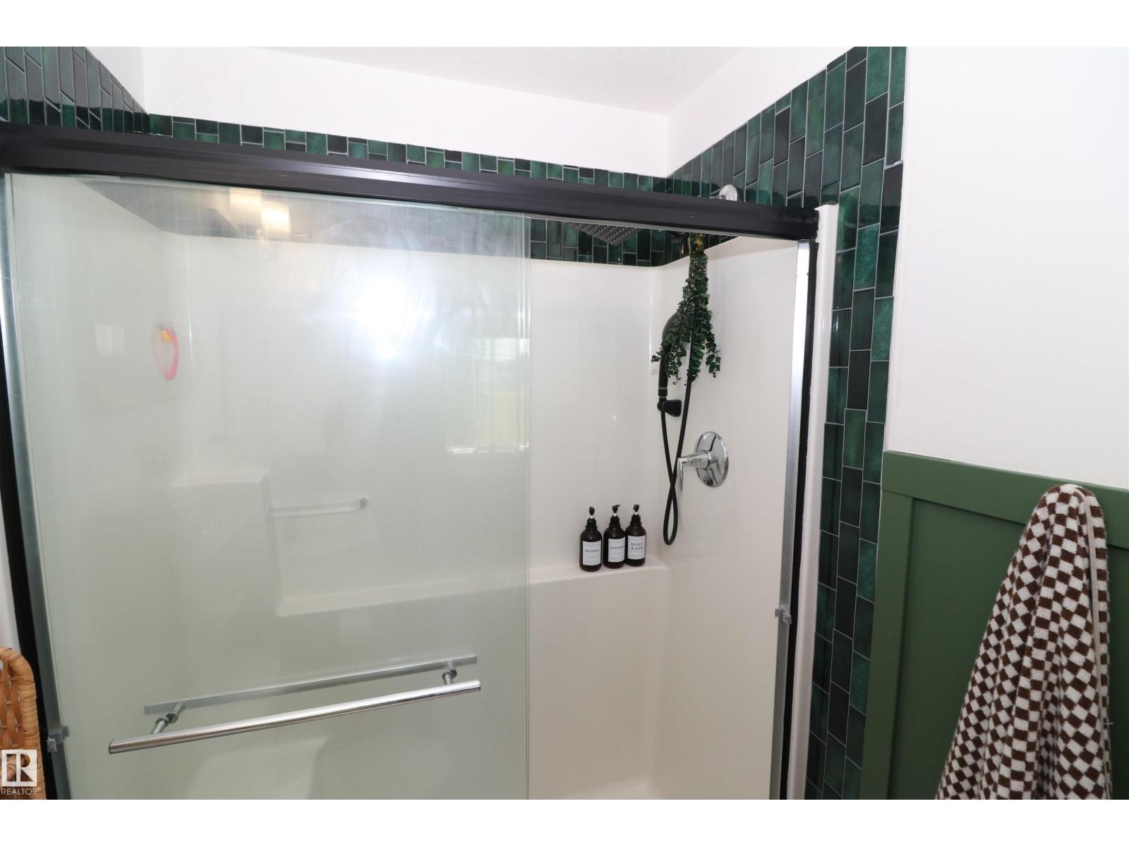 #29 1508 105 ST NW - 23