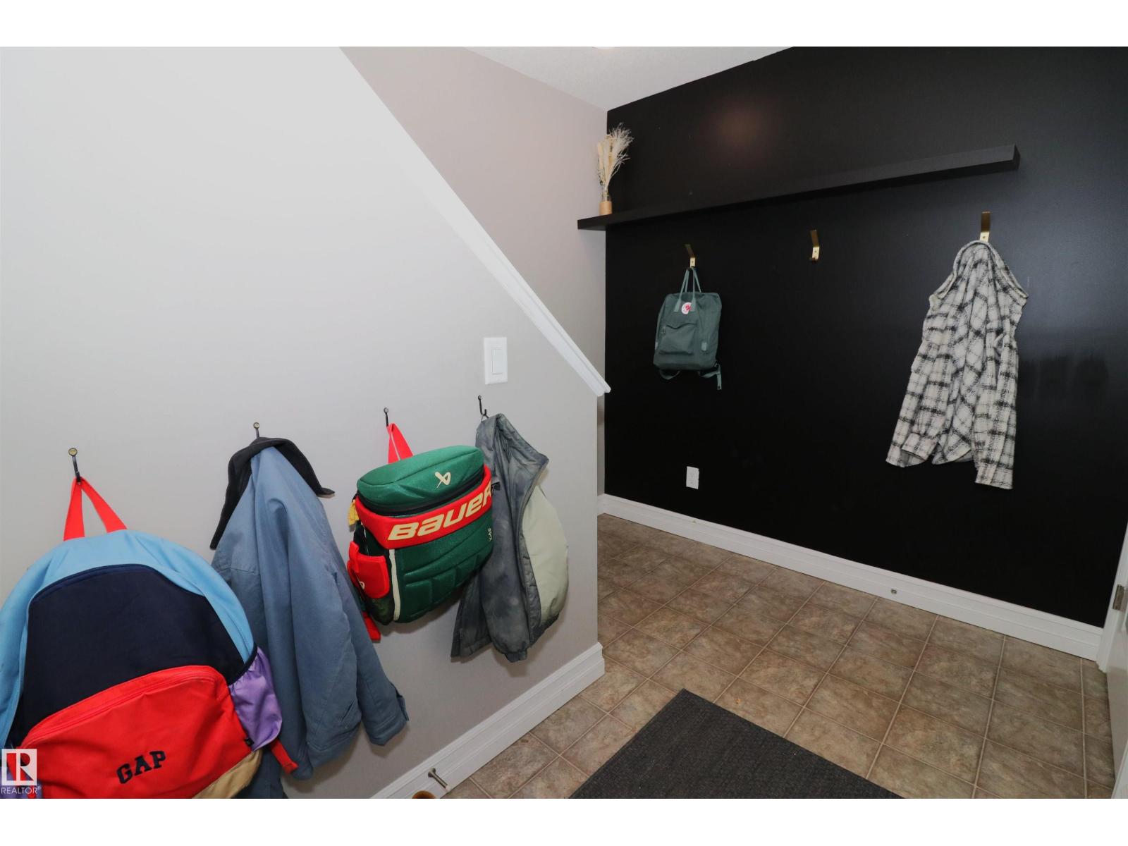 #29 1508 105 ST NW - 32