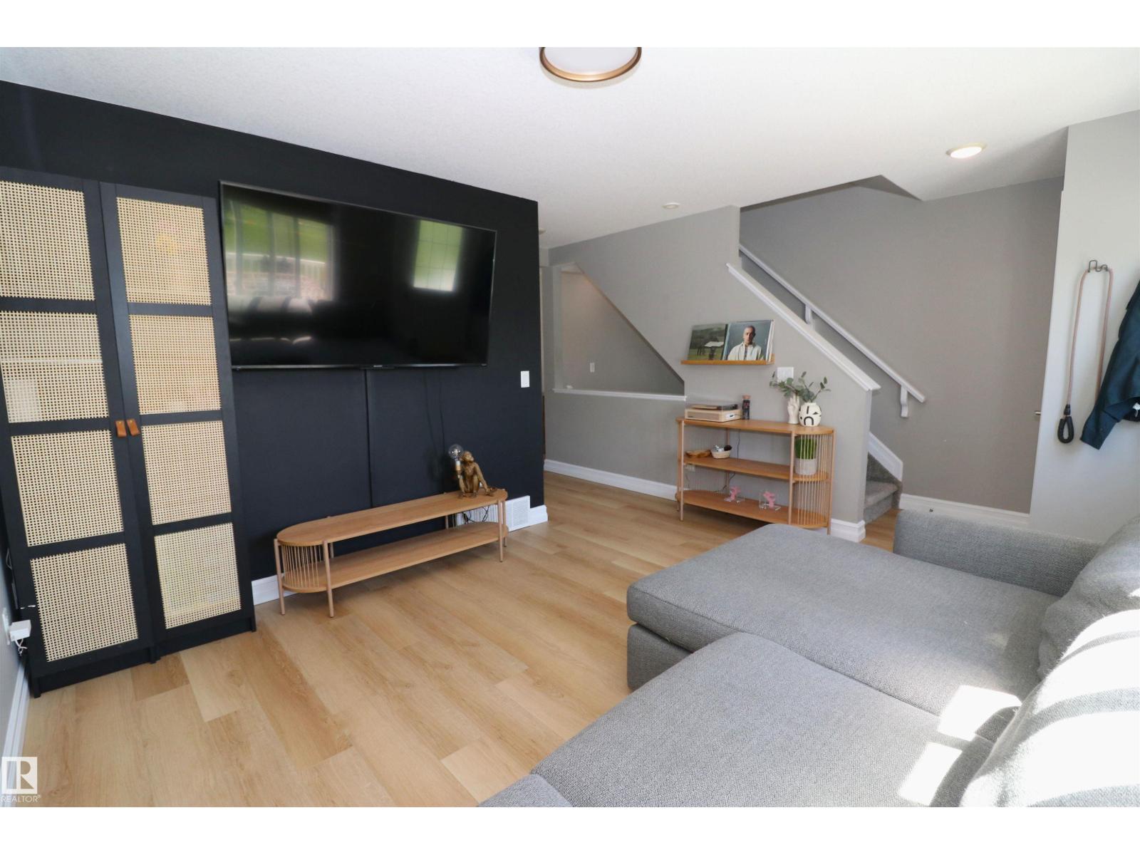 #29 1508 105 ST NW - 7