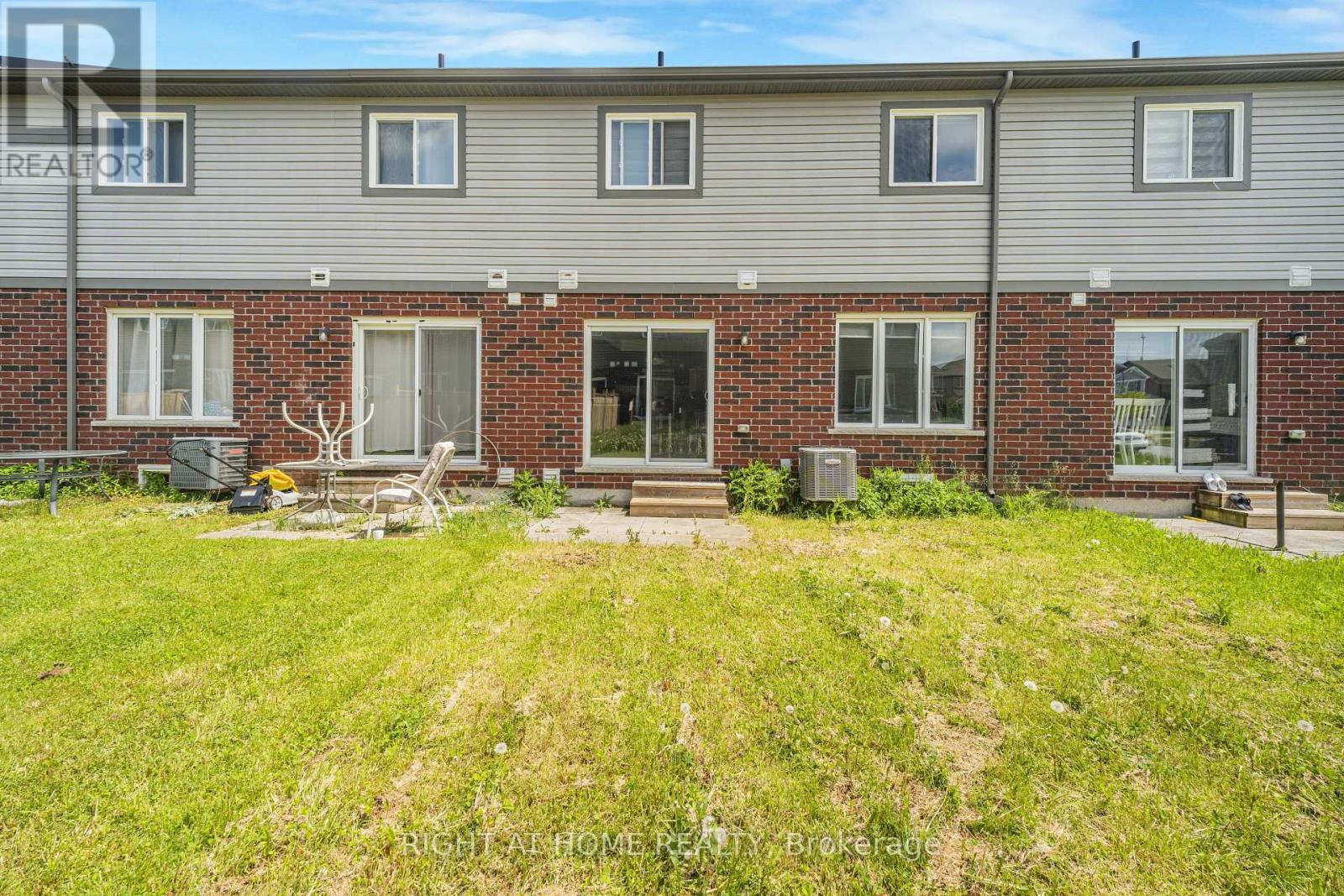 3 SWART LANE - 12