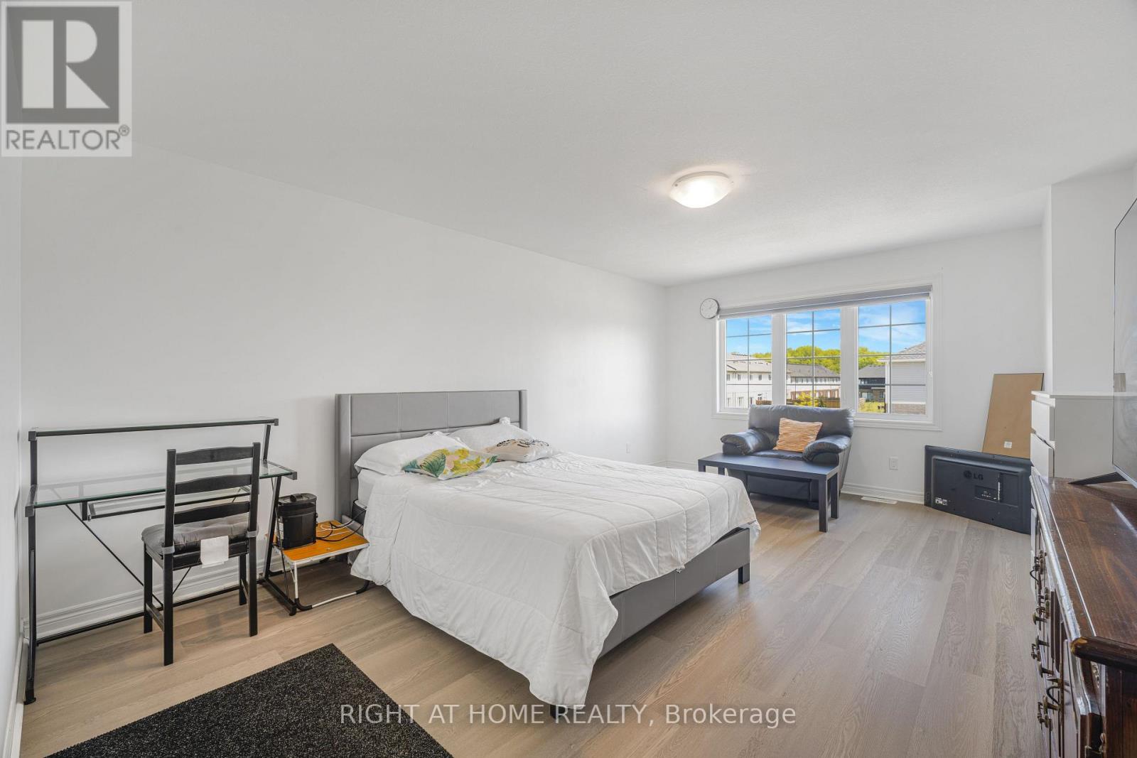 3 SWART LANE - 21