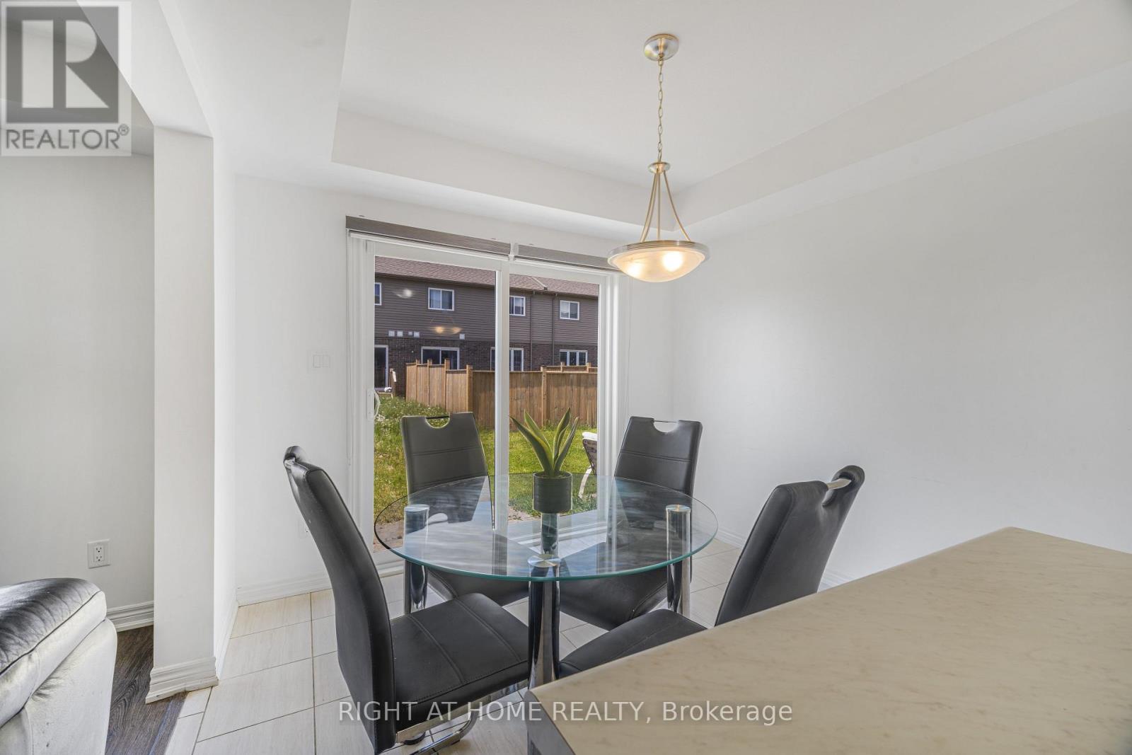 3 SWART LANE - 28