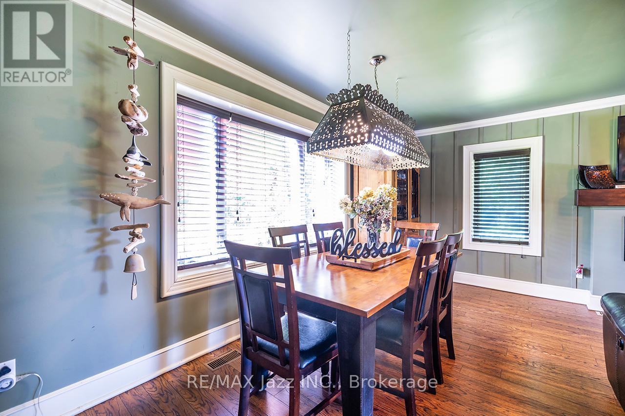 641 ENRIGHT ROAD - 17