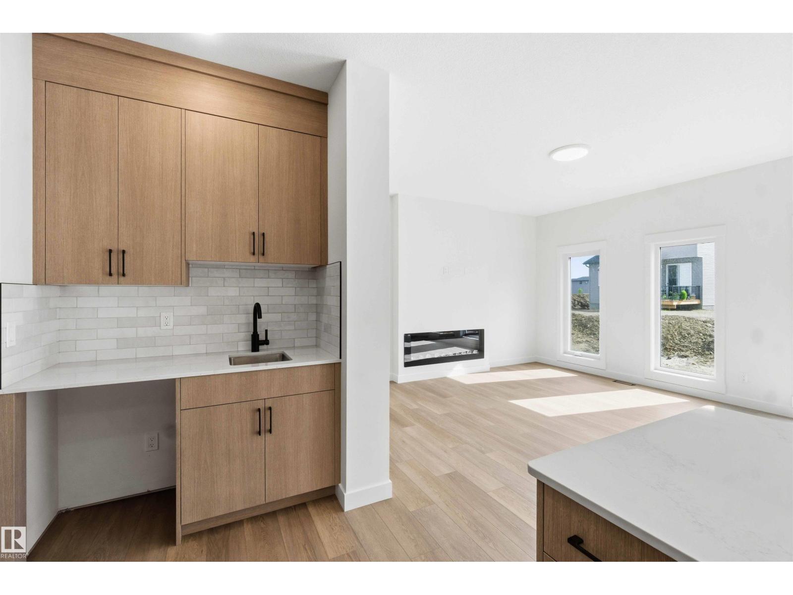 1085 CRISTALL CR SW - photo 5