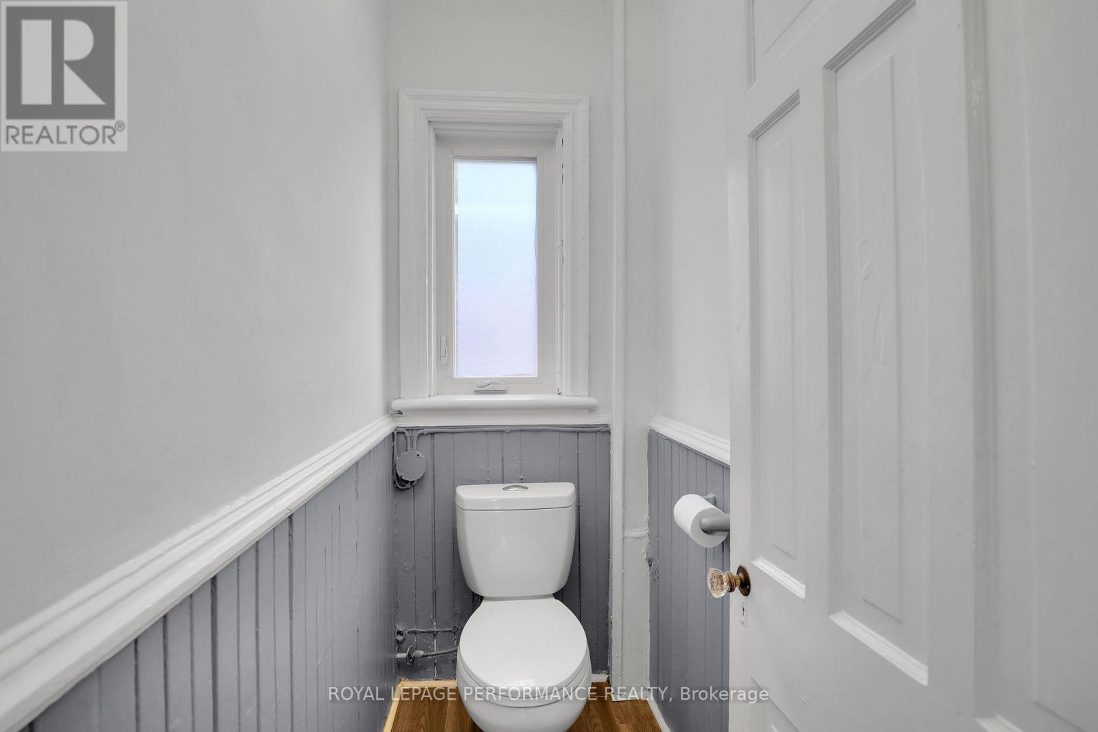 2 Bed, 2 Bath Multi-Family for Rent in Ottawa – 2 – 205 FLORA STREET, Ottawa – MLS# X13471152 - Image 14