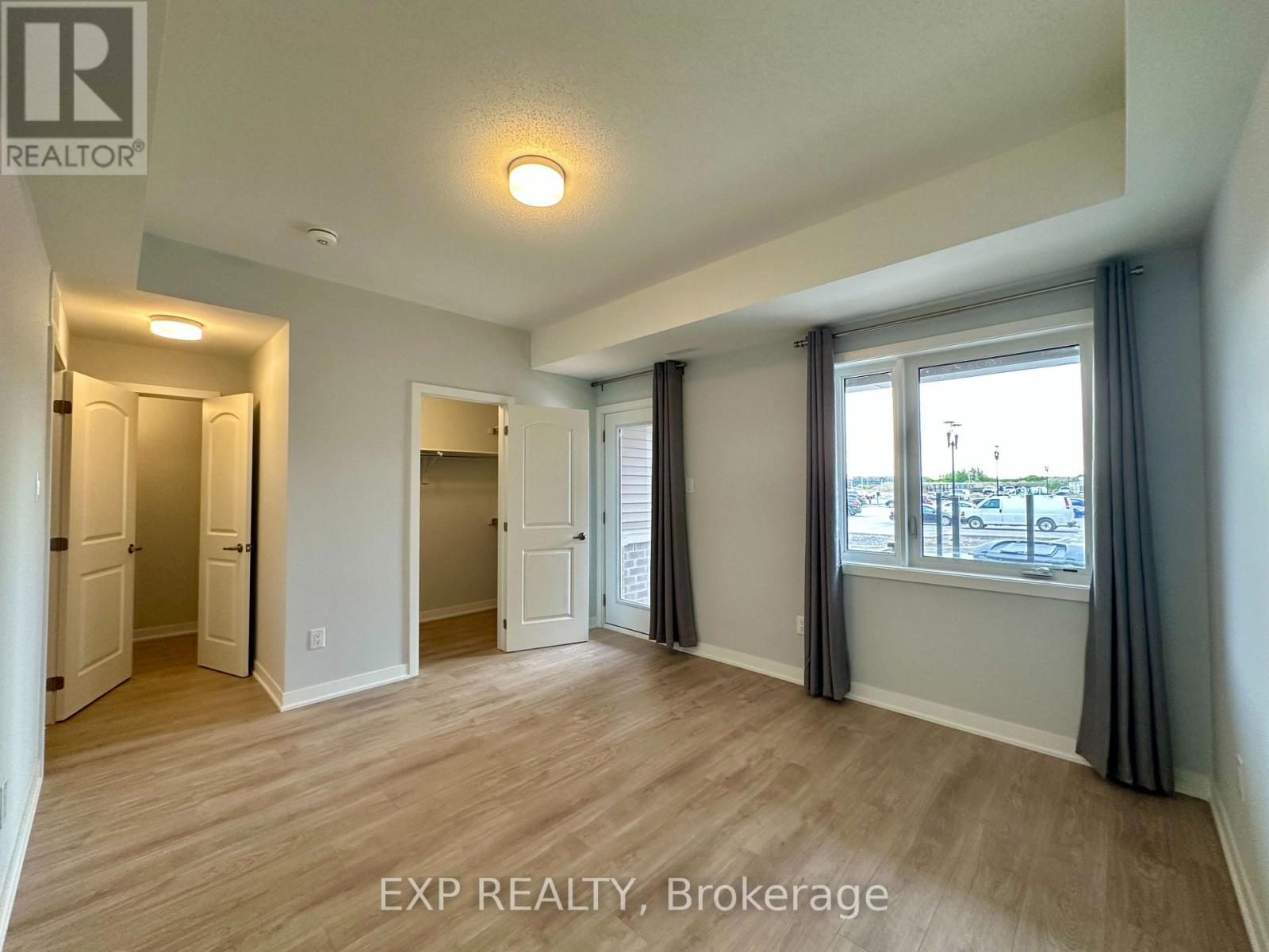 3 Bed, 2 Bath House for Rent in Ottawa – 422 LILLIAN FREIMAN PRIVATE, Ottawa – MLS# X13471192 - Image 11