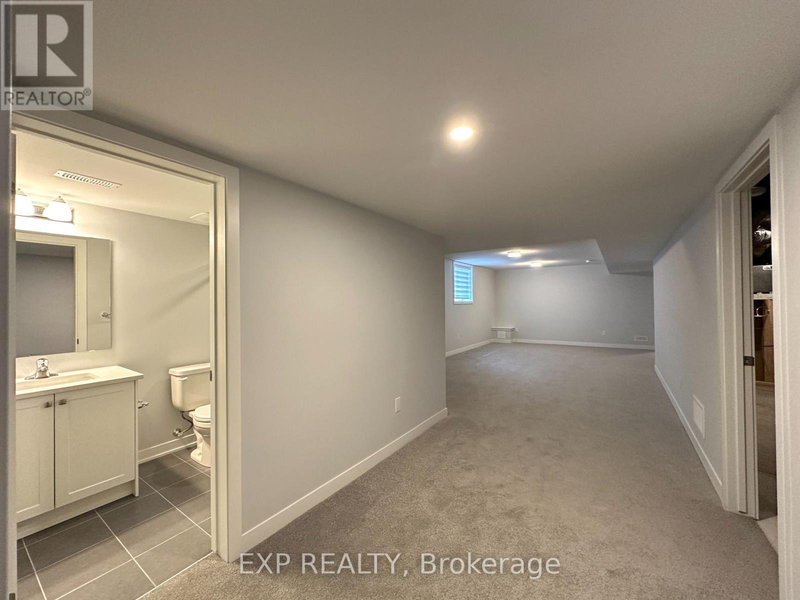 3 Bed, 2 Bath House for Rent in Ottawa – 422 LILLIAN FREIMAN PRIVATE, Ottawa – MLS# X13471192 - Image 18
