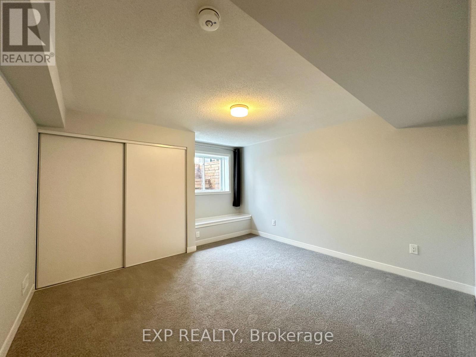 3 Bed, 2 Bath House for Rent in Ottawa – 422 LILLIAN FREIMAN PRIVATE, Ottawa – MLS# X13471192 - Image 20