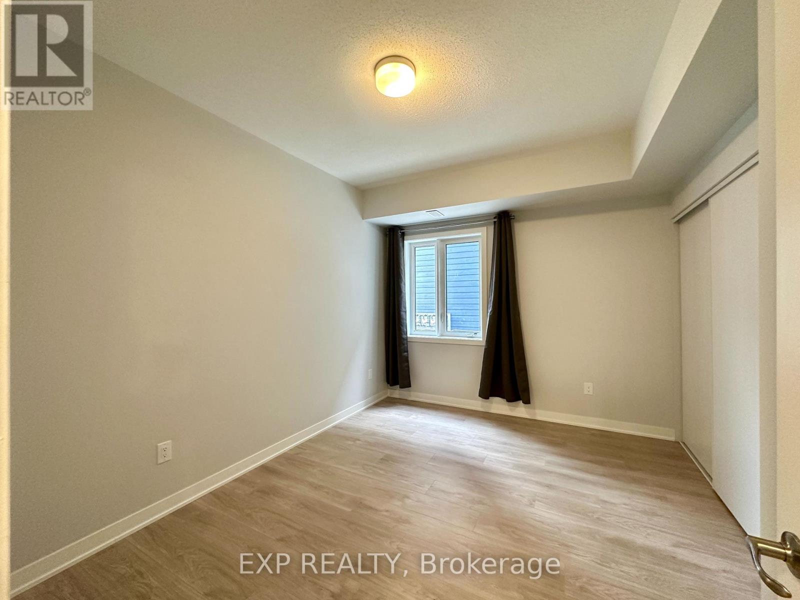 3 Bed, 2 Bath House for Rent in Ottawa – 422 LILLIAN FREIMAN PRIVATE, Ottawa – MLS# X13471192 - Image 8
