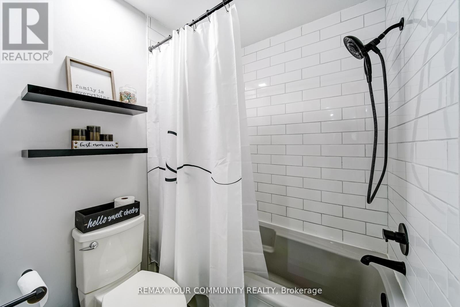 #3 77 MILL STREET - Image 23