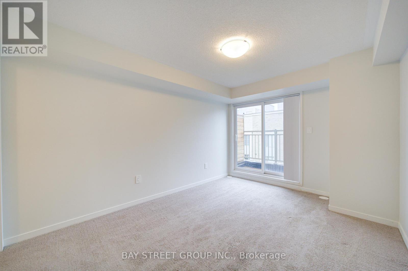 #TH3 11 HONEYCRISP CRESCENT - 24