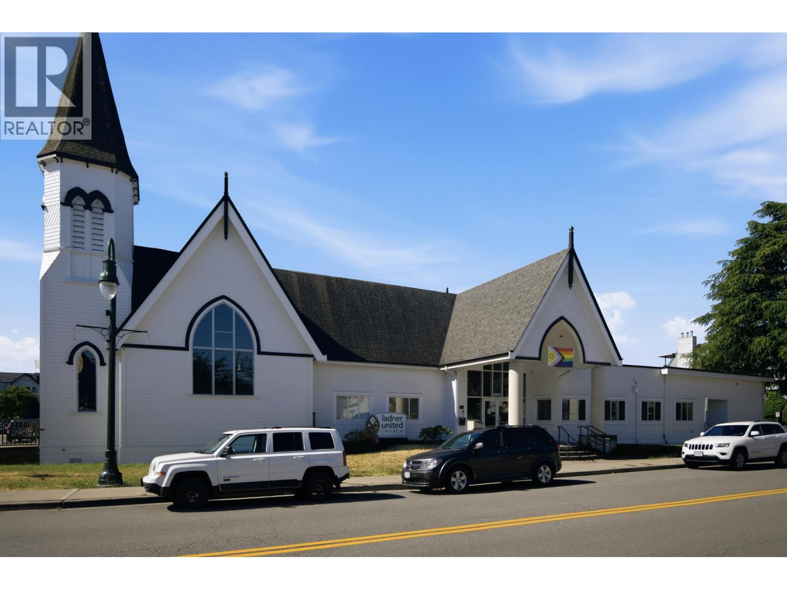 306 4926 48 AVENUE, Delta