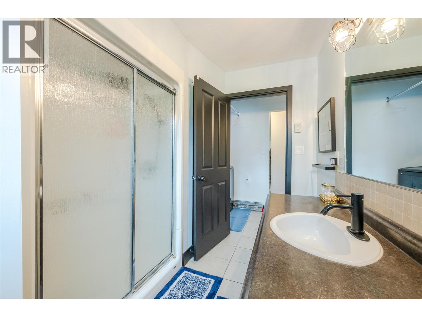 2122 MAIN Street - 47
