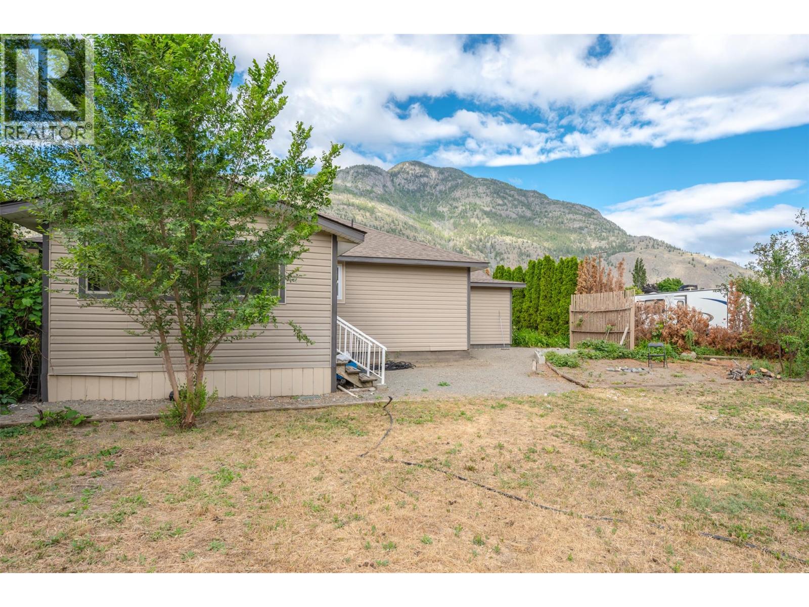 2122 MAIN Street - 54