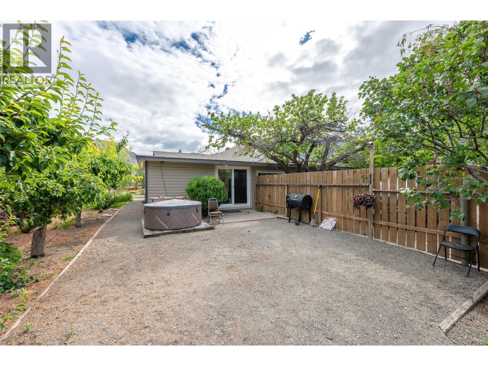 2122 MAIN Street - 59