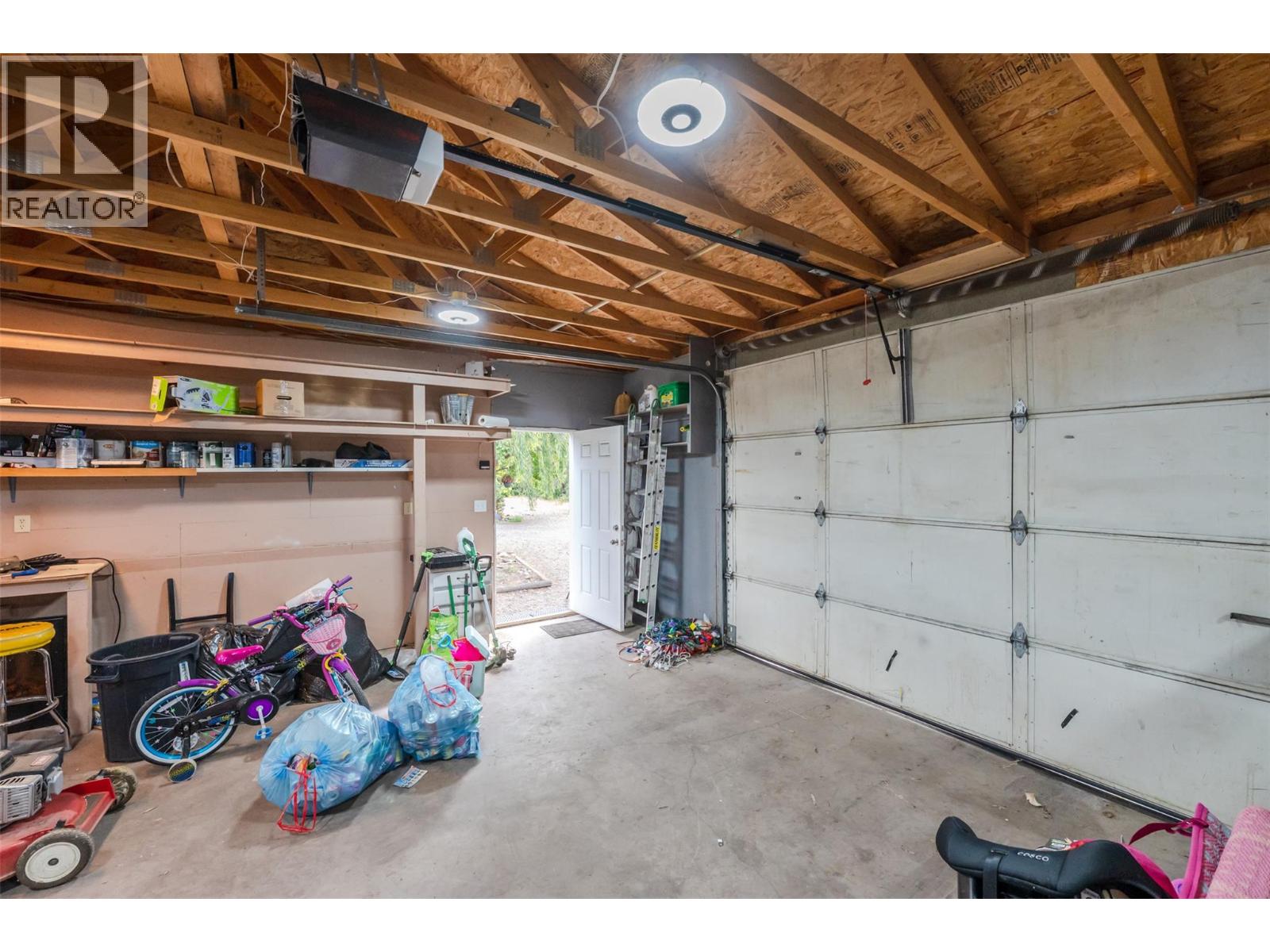 2122 MAIN Street - 70