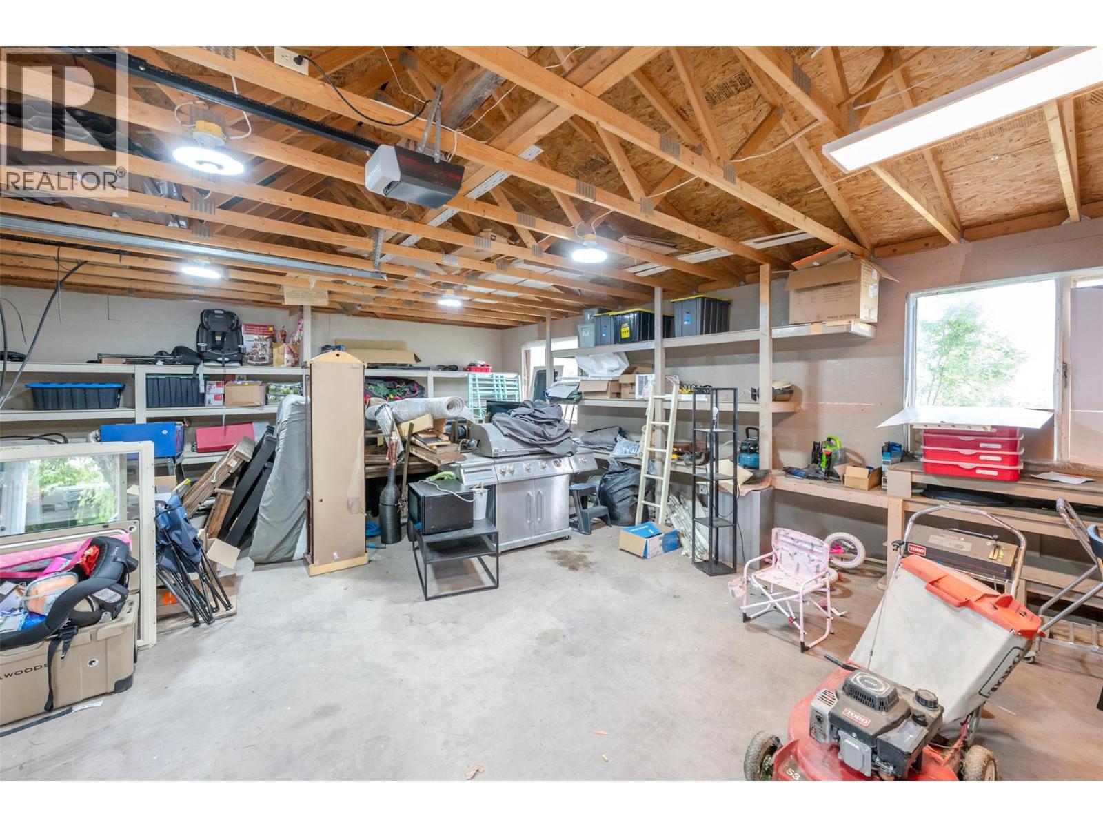2122 MAIN Street - 68