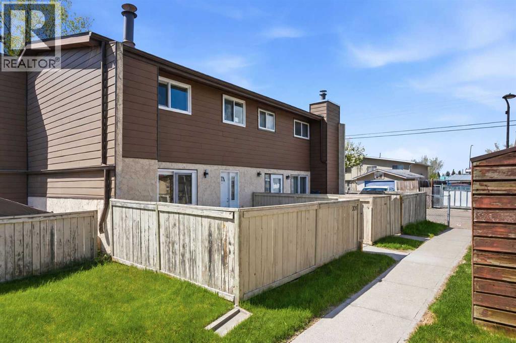 #209 5404 10 Avenue SE - 28
