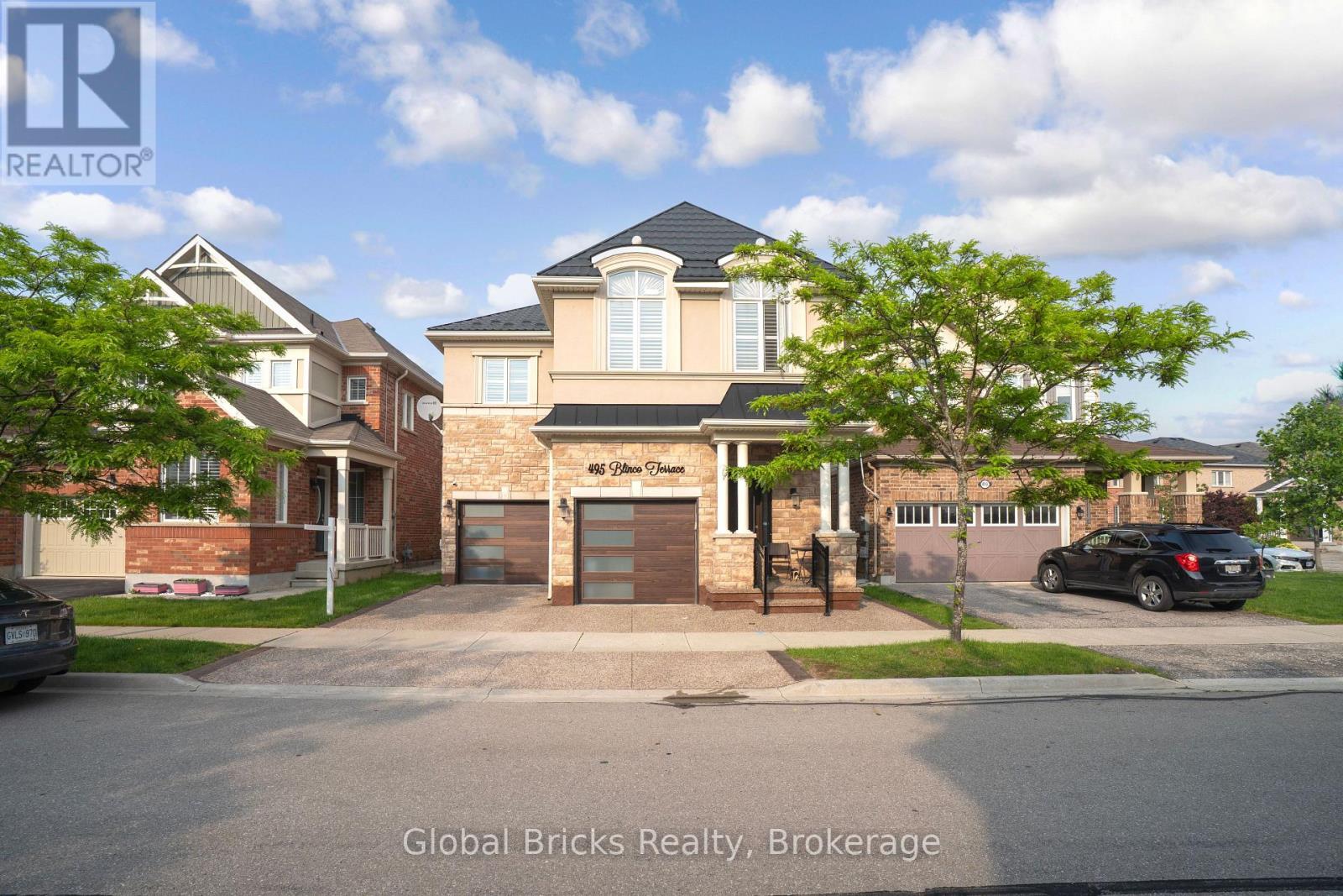 495 Blinco Terrace, Milton, ON photo 1