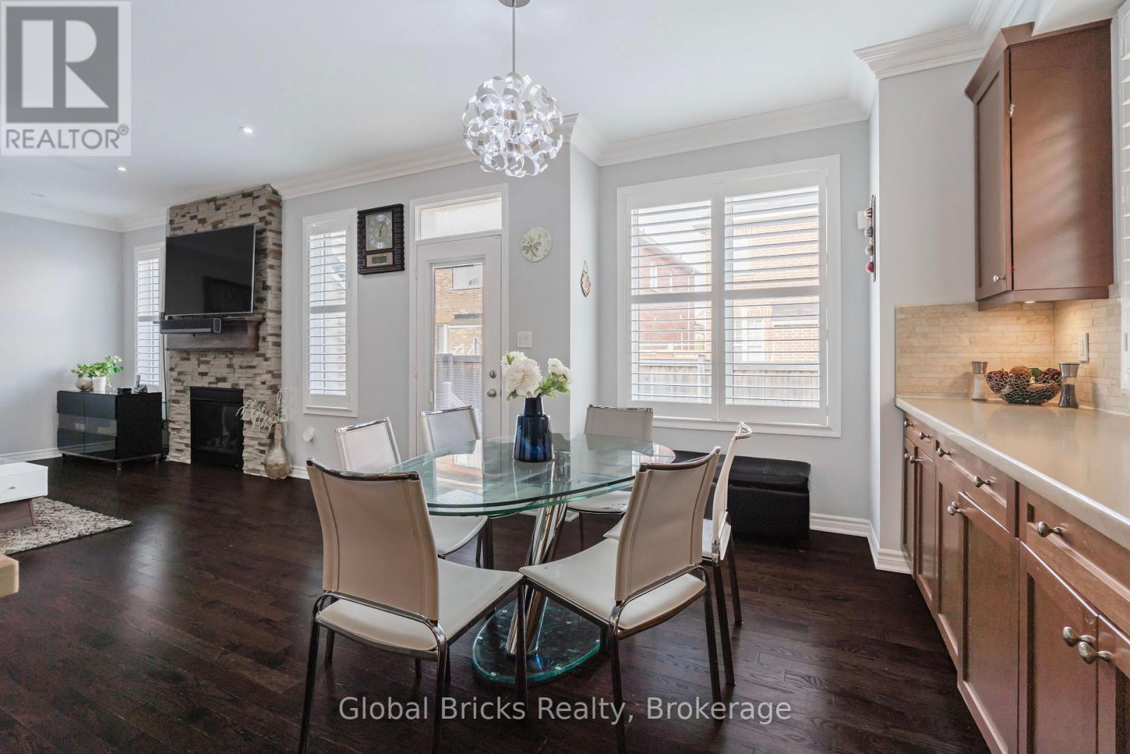 495 Blinco Terrace, Milton, ON photo 19