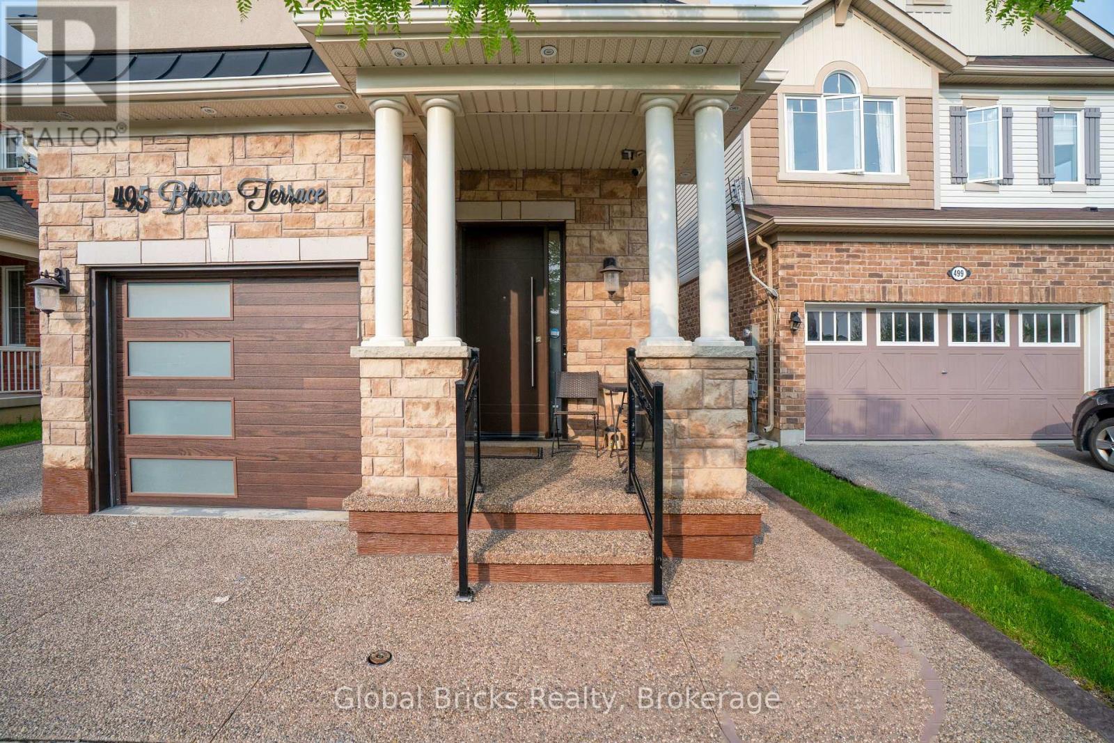495 Blinco Terrace, Milton, ON photo 3