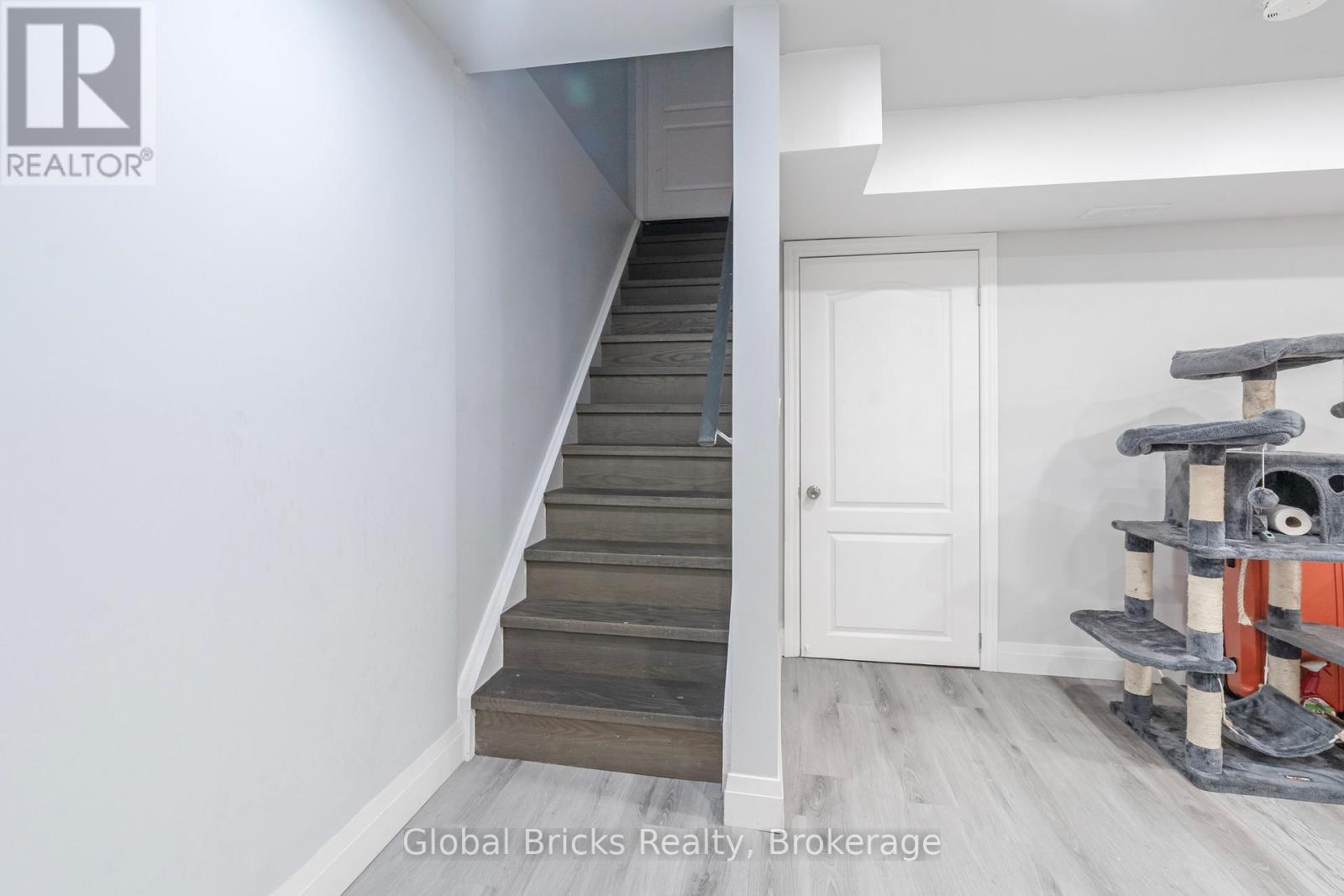 495 Blinco Terrace, Milton, ON photo 39