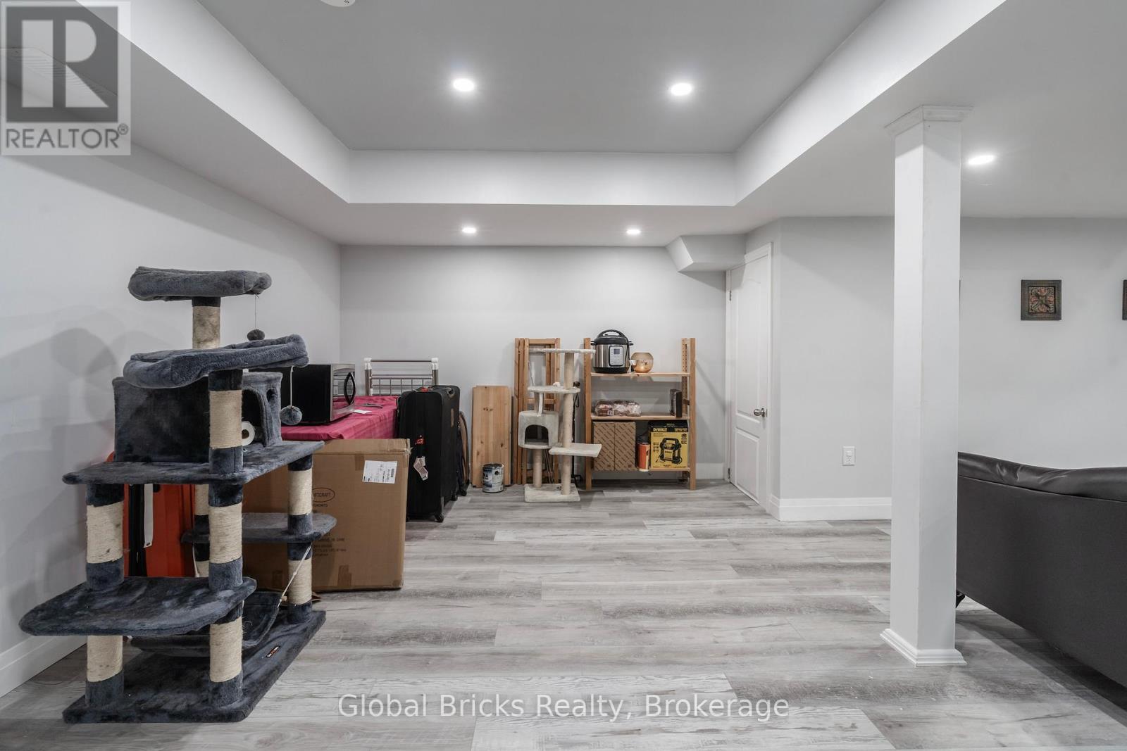 495 Blinco Terrace, Milton, ON photo 40