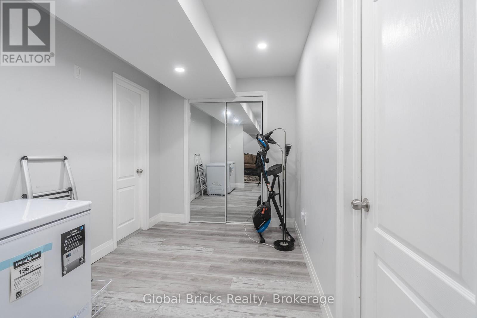 495 Blinco Terrace, Milton, ON photo 42