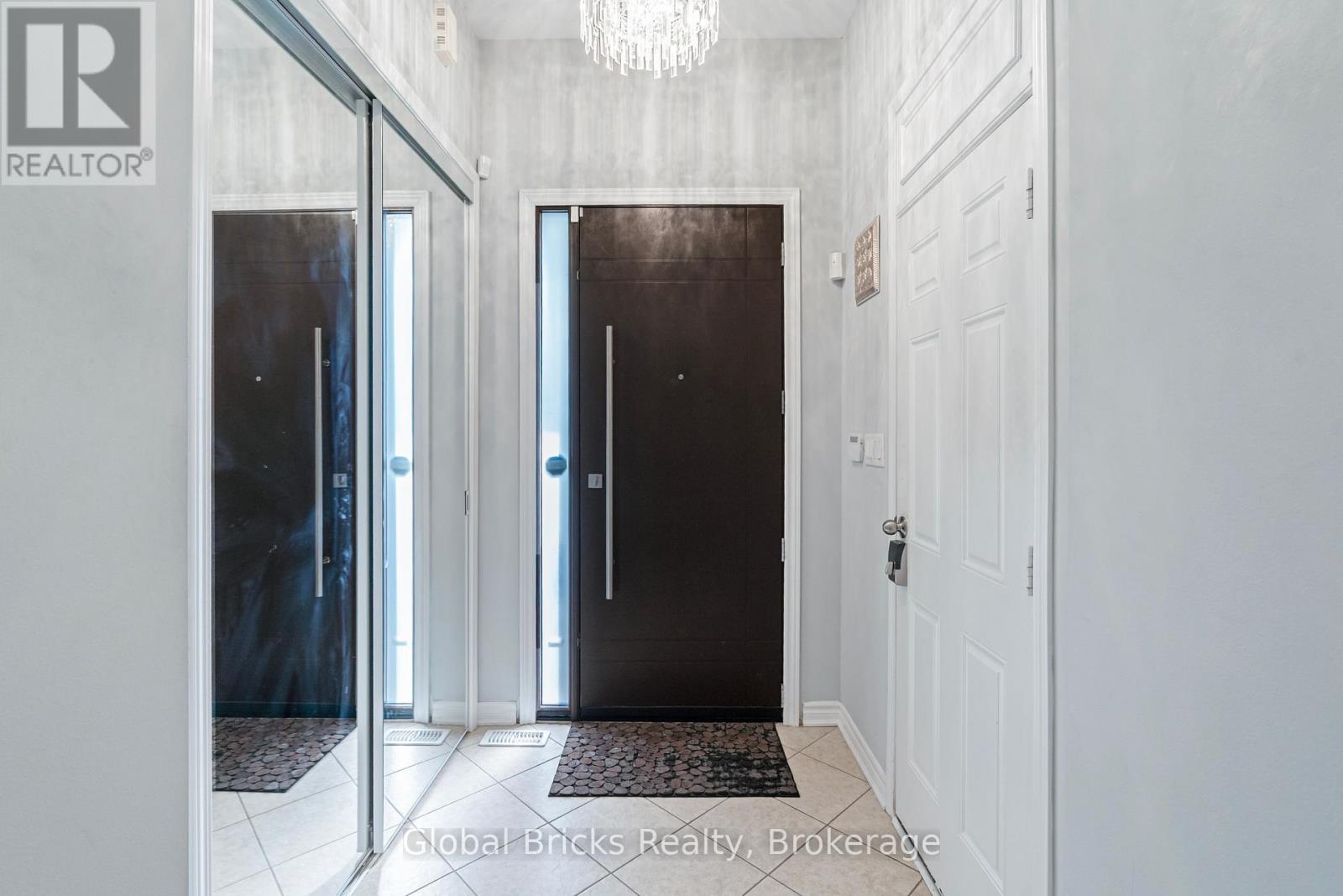 495 Blinco Terrace, Milton, ON photo 5