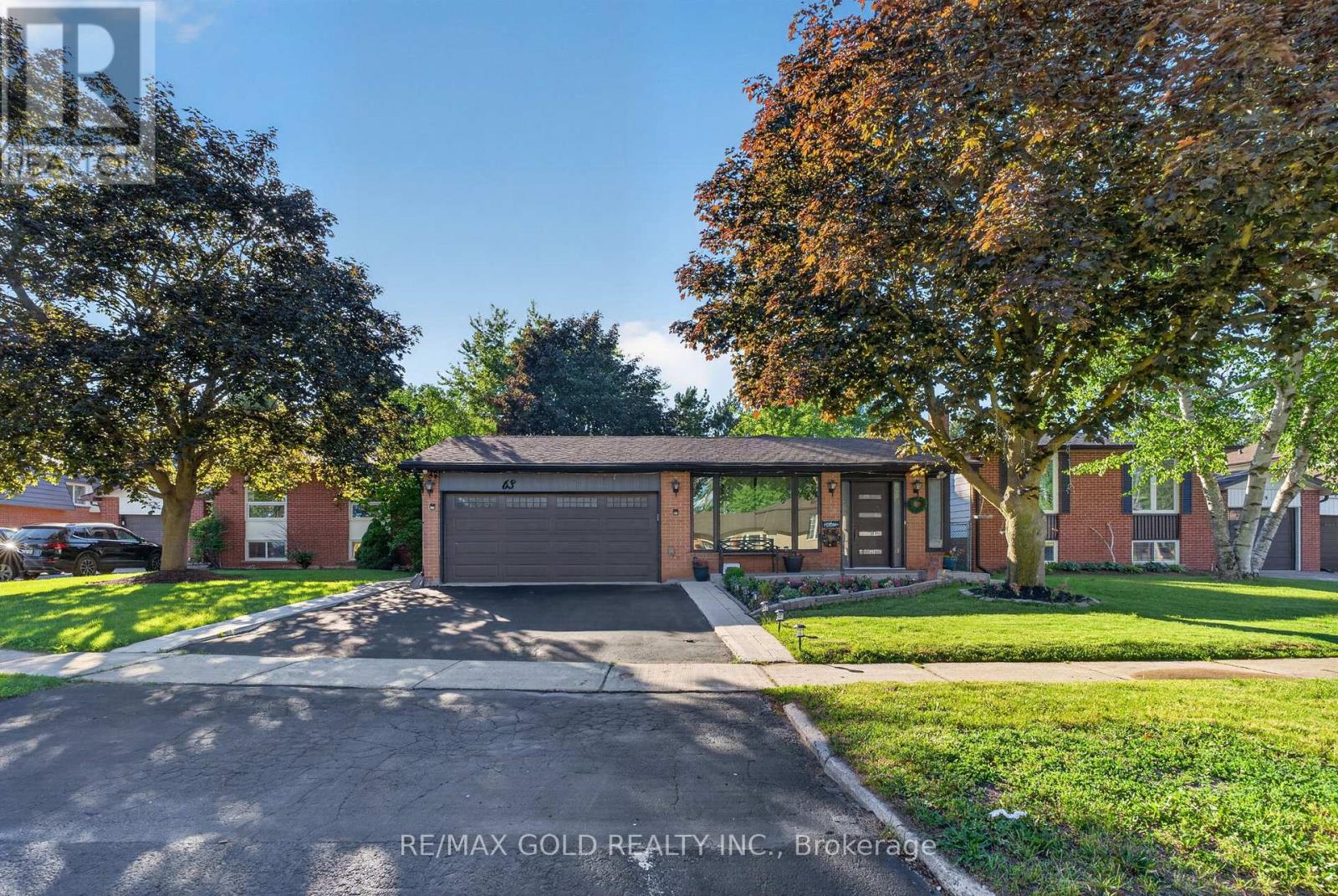 63 MORGANDALE CRESCENT - 1