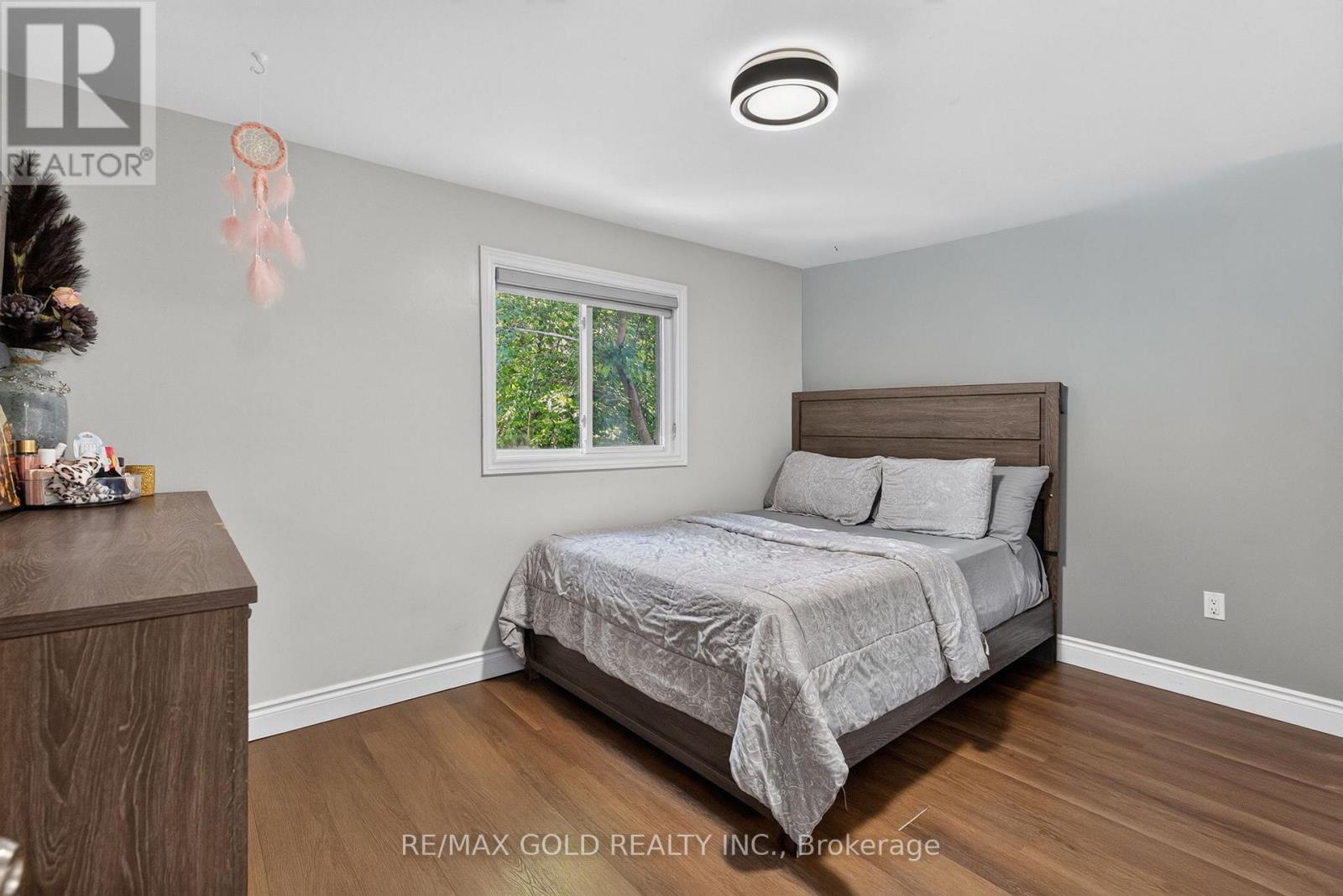 63 MORGANDALE CRESCENT - 28