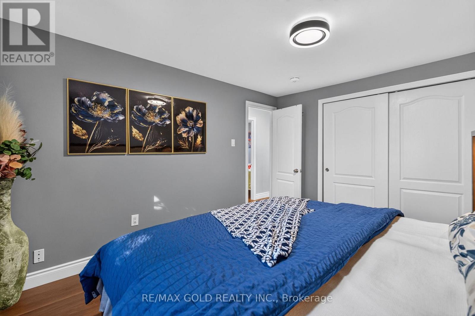 63 MORGANDALE CRESCENT - 31
