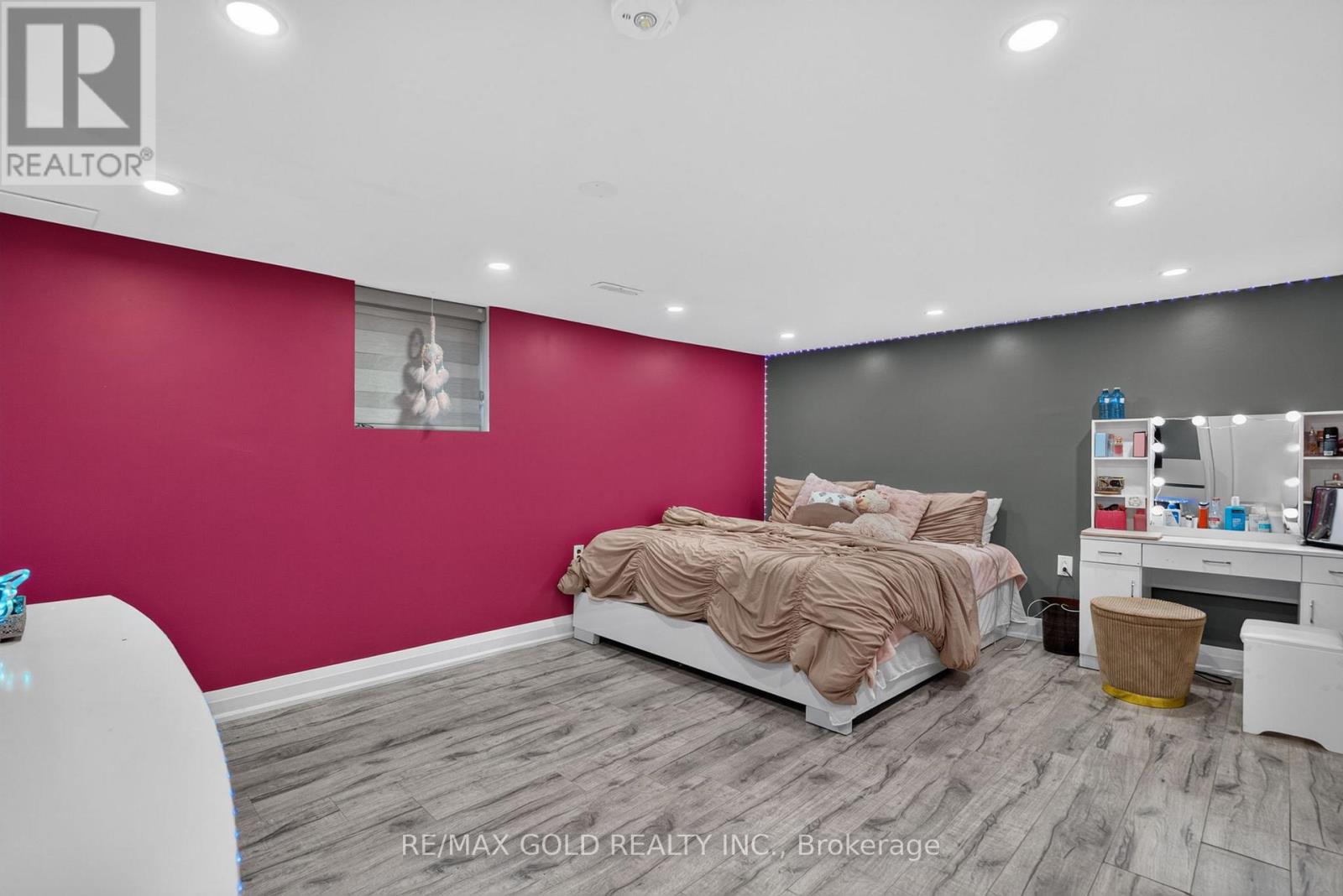 63 MORGANDALE CRESCENT - 39