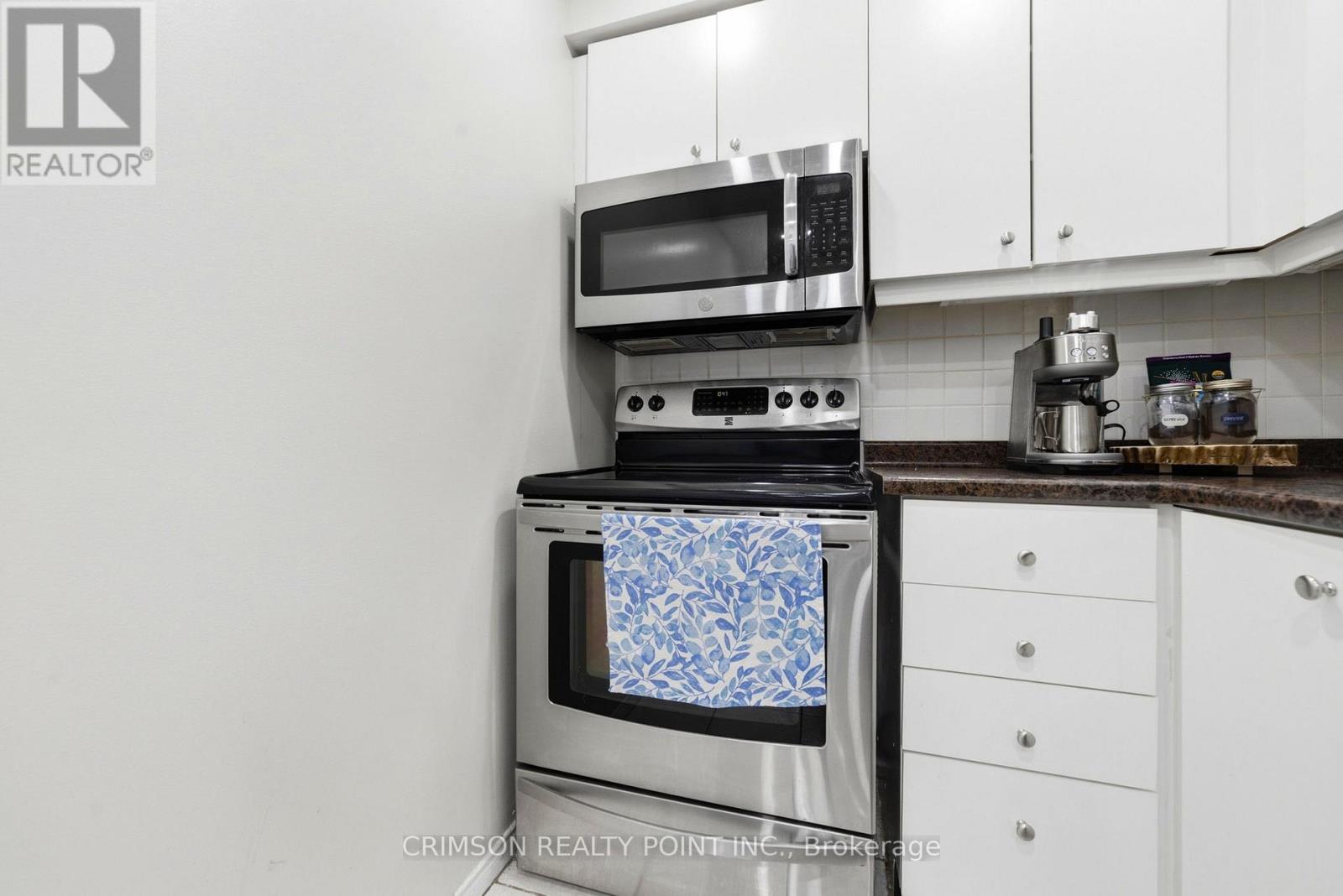#507 36 JAMES STREET S - 14