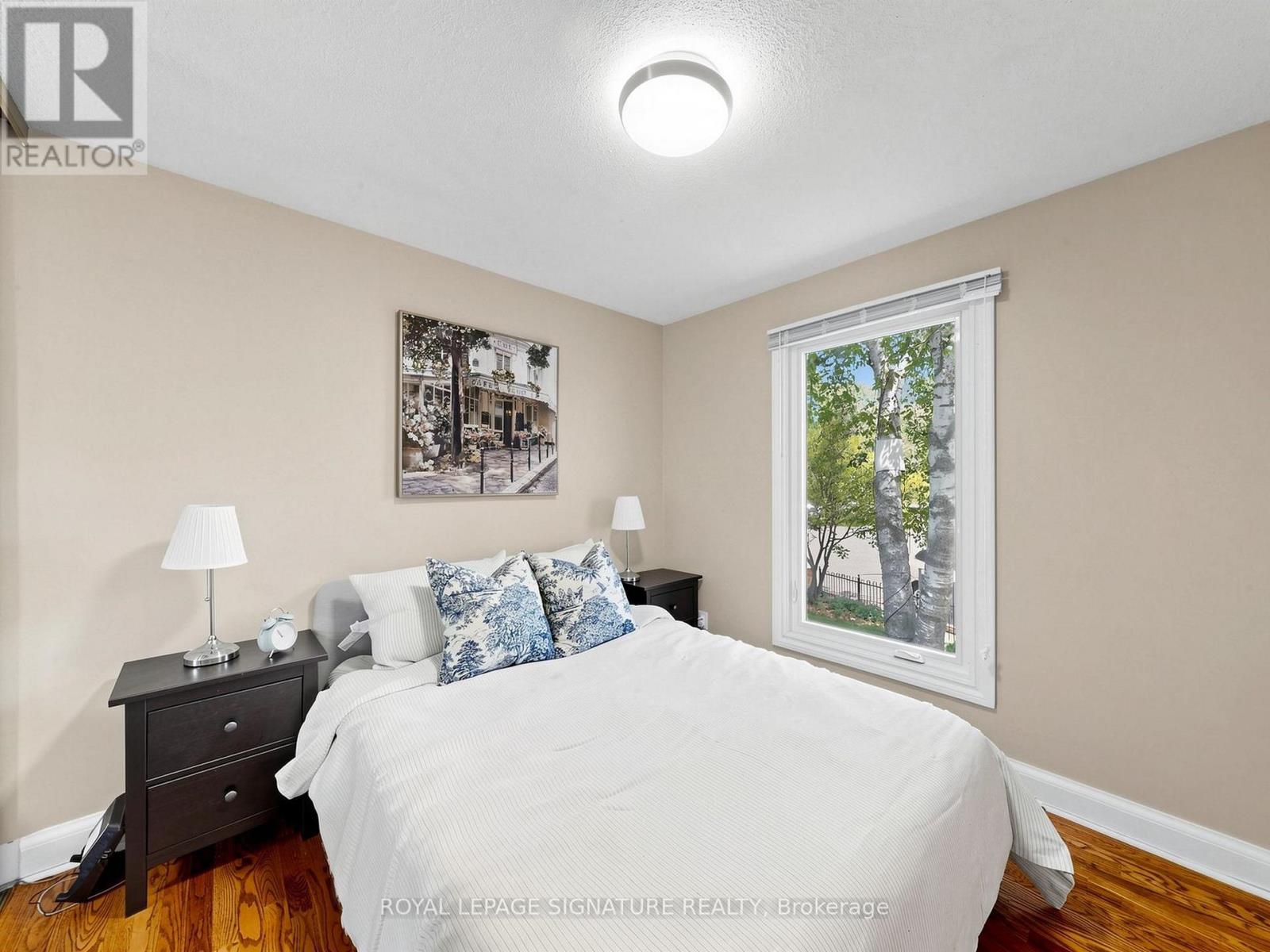 2094 WATER'S EDGE DRIVE - 21