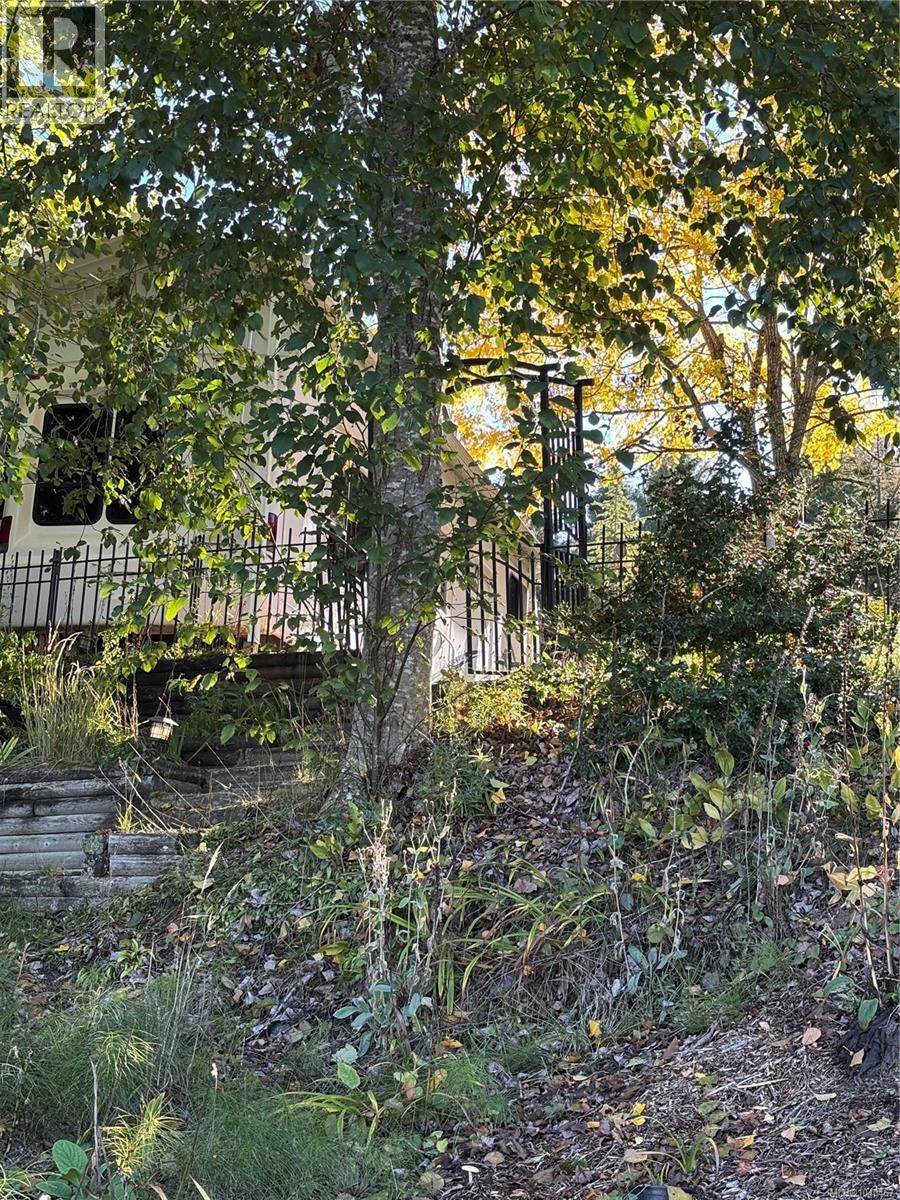 #F15 2650 Turnbull Rd - 2
