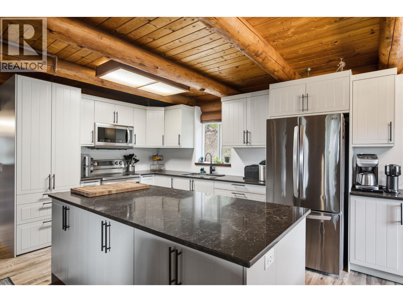 1822 Cardinal Creek Road - 10