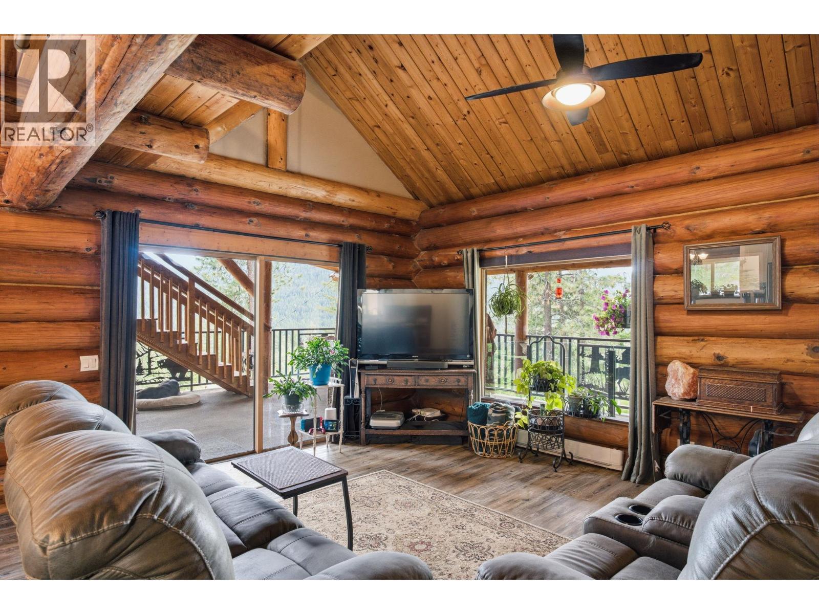 1822 Cardinal Creek Road - 8