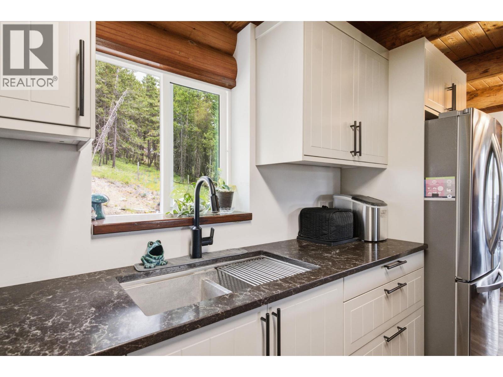 1822 Cardinal Creek Road - 12