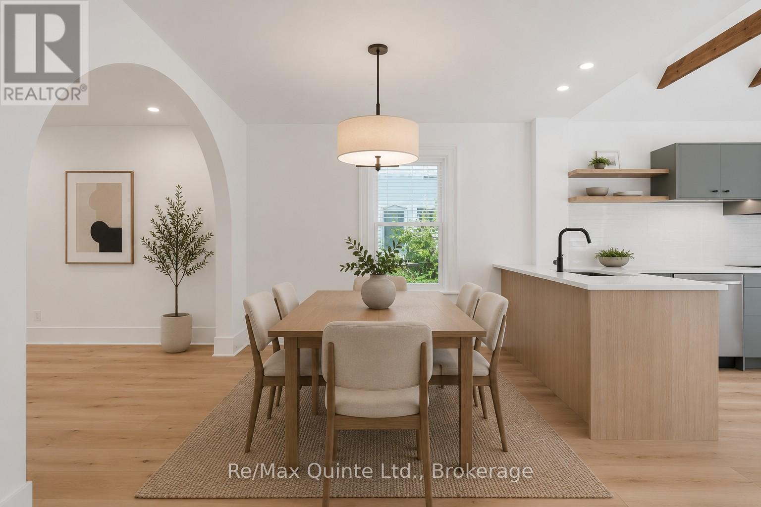 11 EYRE STREET - Image 13