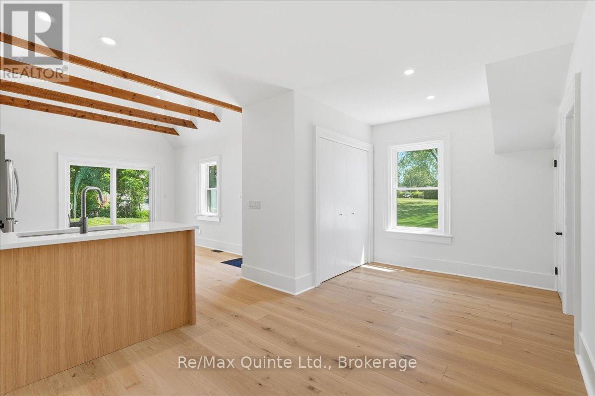 11 EYRE STREET - Image 16
