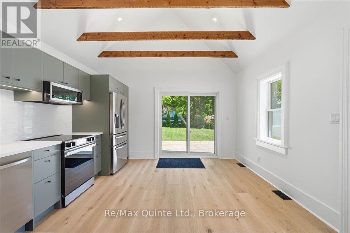 11 EYRE STREET - Image 18
