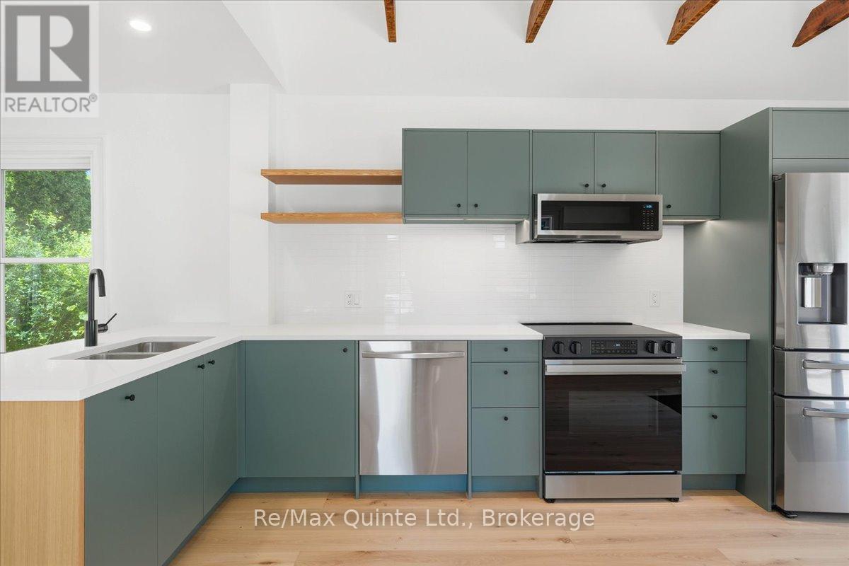 11 EYRE STREET - Image 20