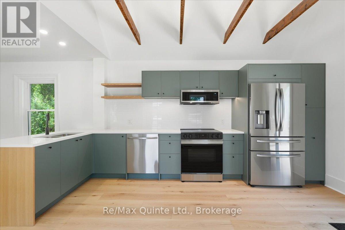 11 EYRE STREET - Image 21