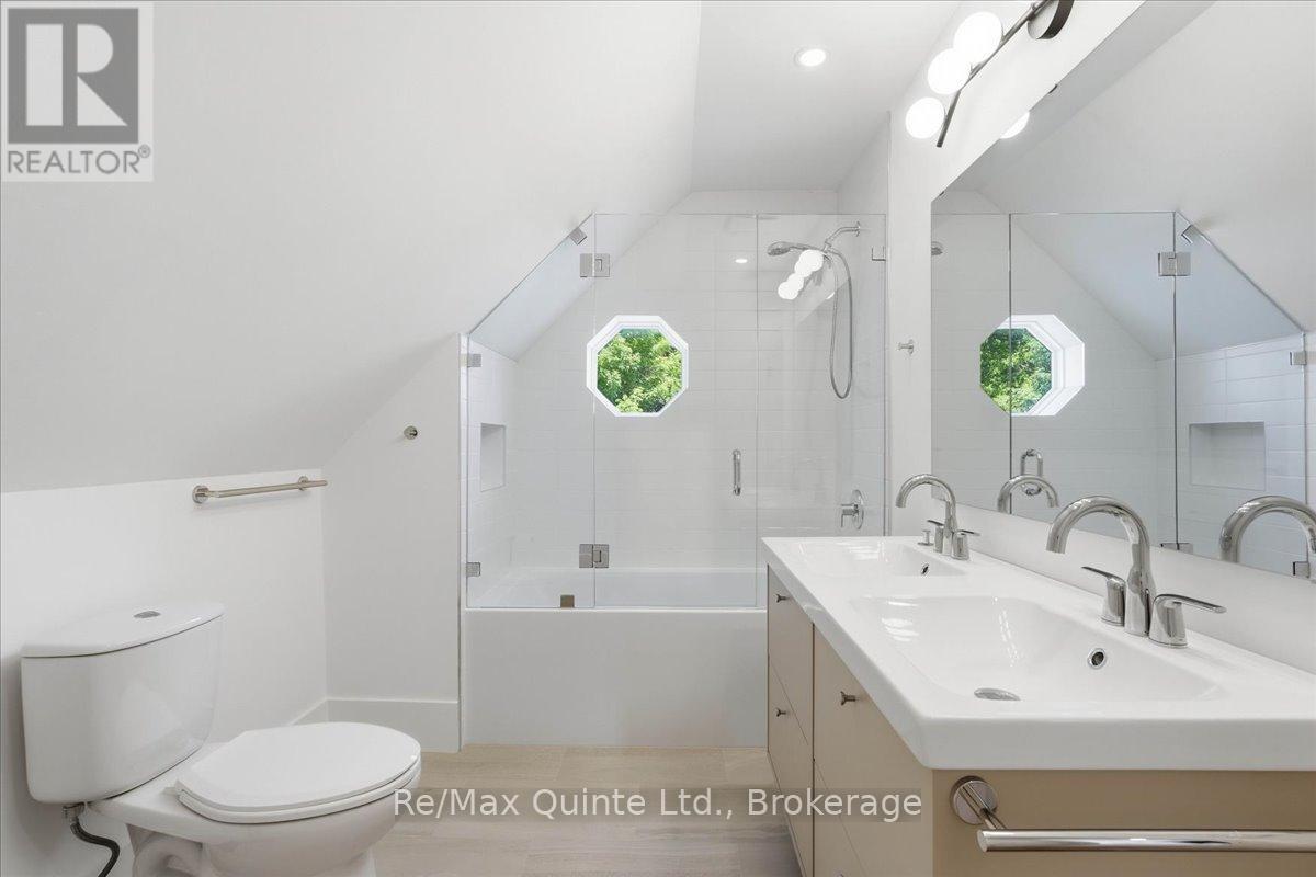 11 EYRE STREET - Image 28