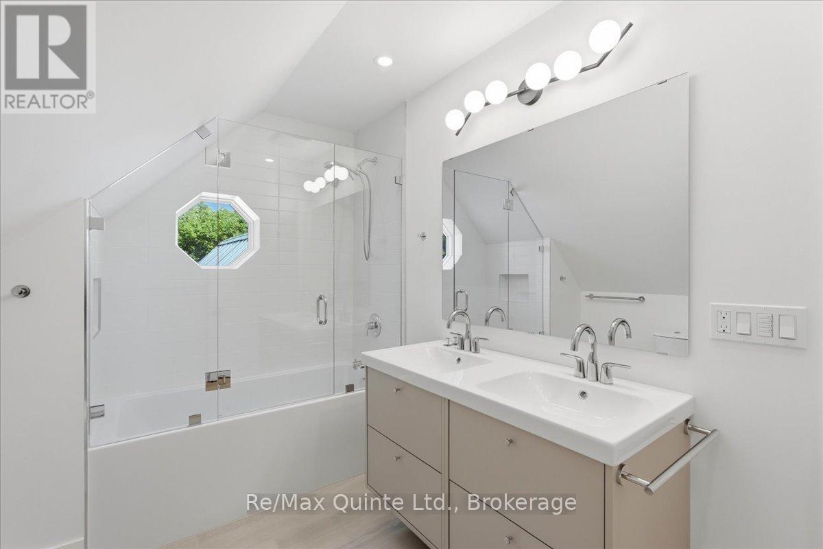 11 EYRE STREET - Image 29
