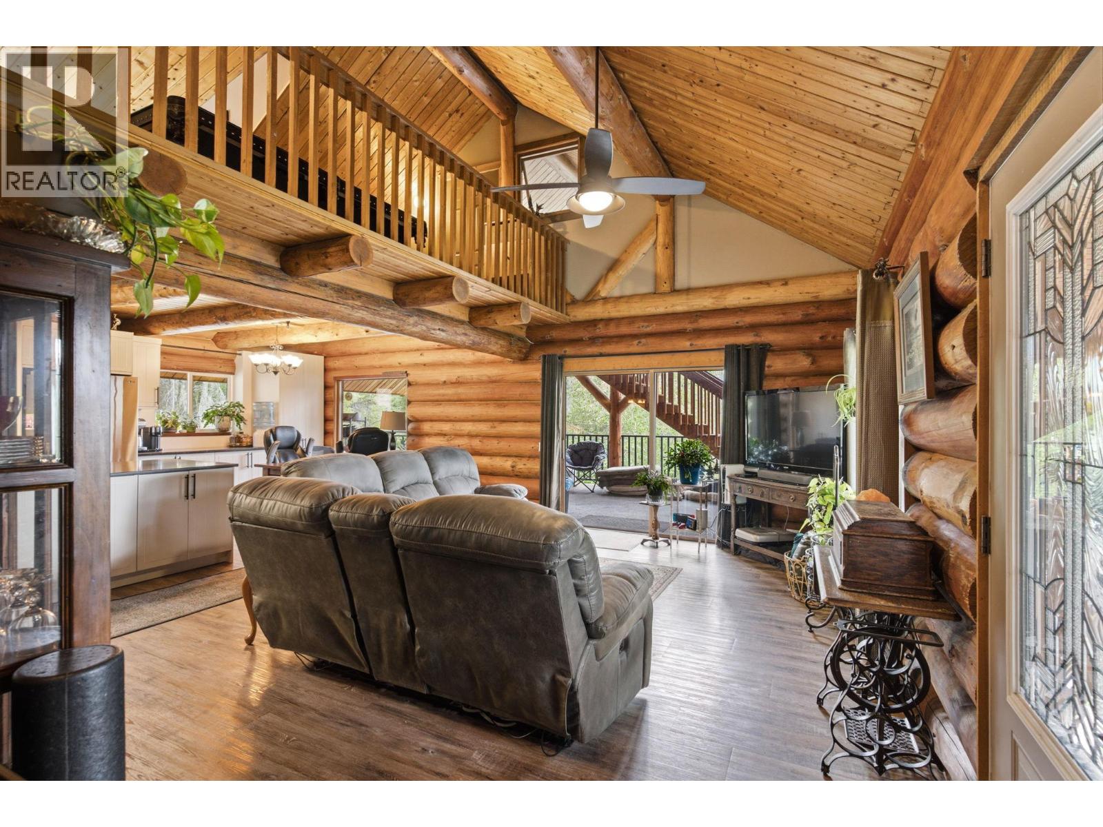 1822 Cardinal Creek Road - 5