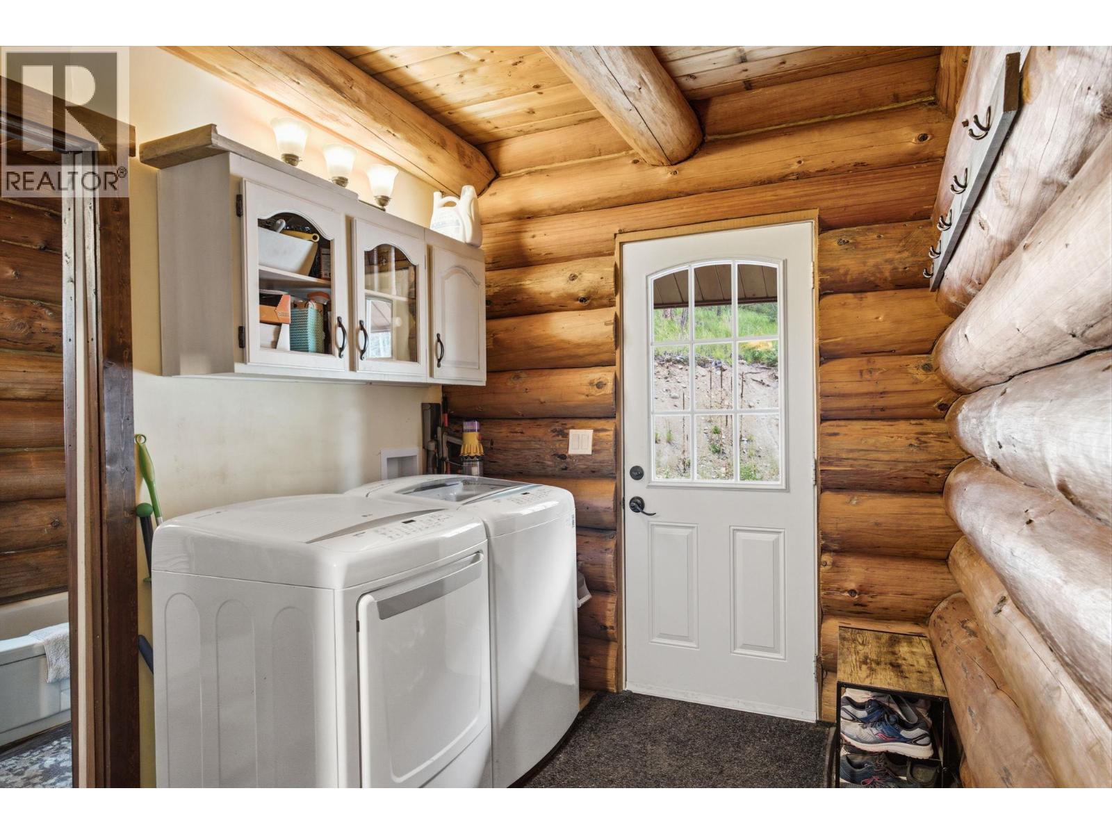 1822 Cardinal Creek Road - 40