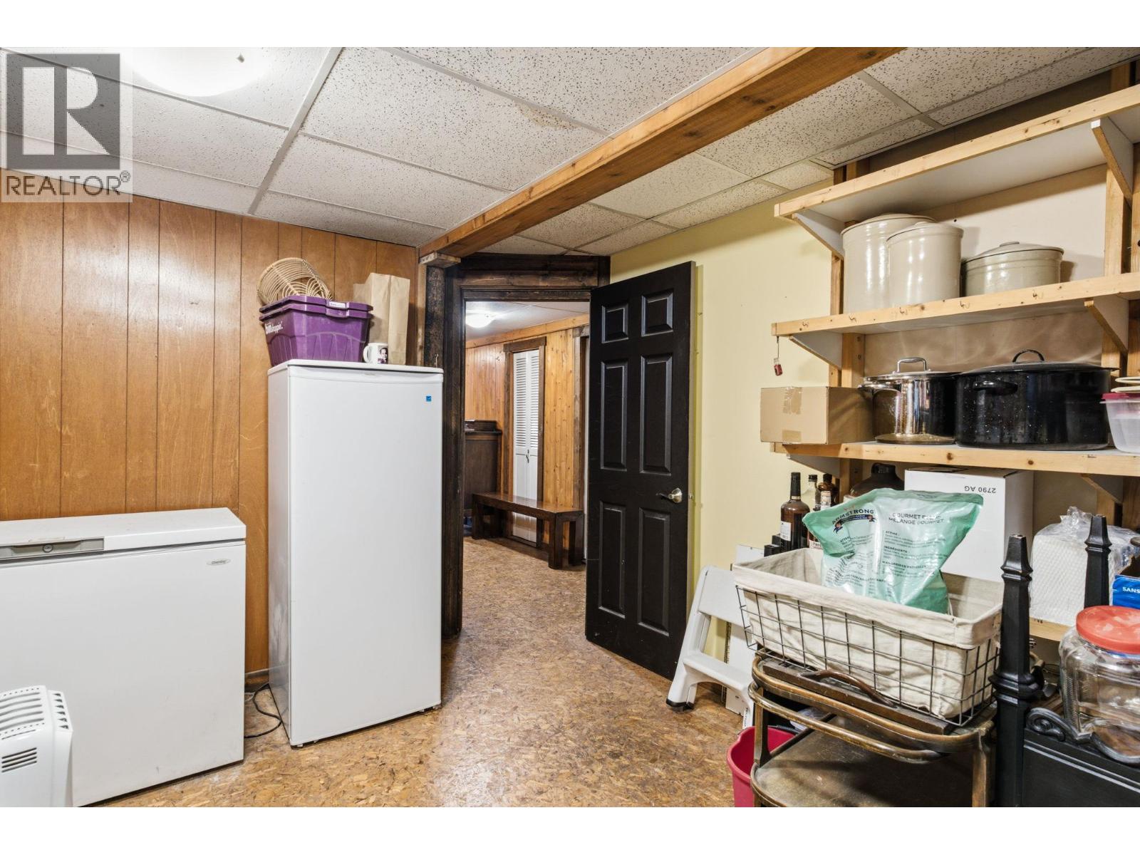 1822 Cardinal Creek Road - 38